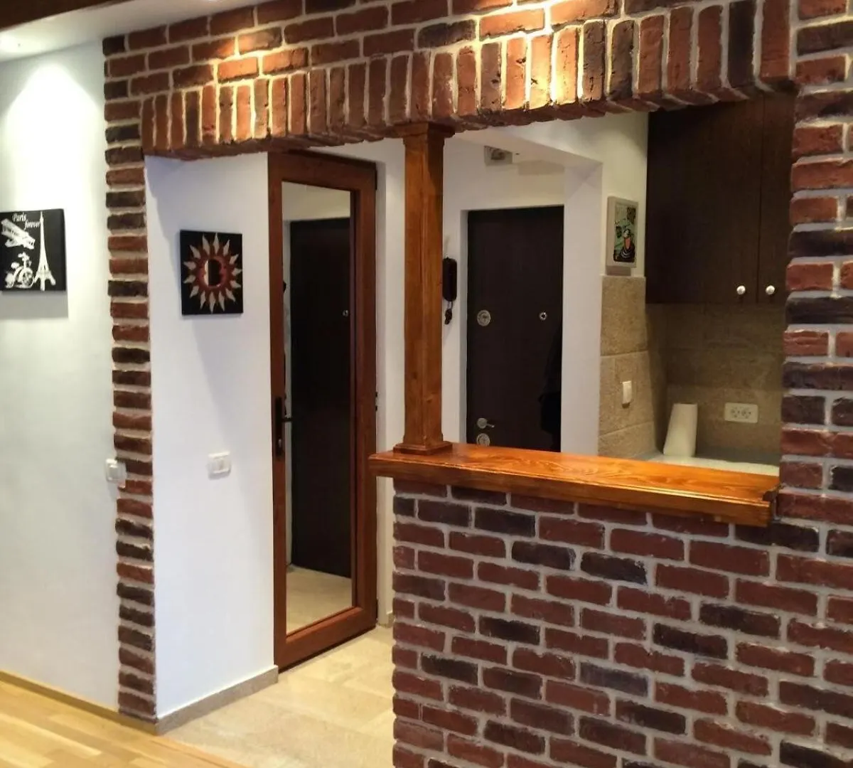 Tantra Studio 5 Magheru Bucharest 0*,